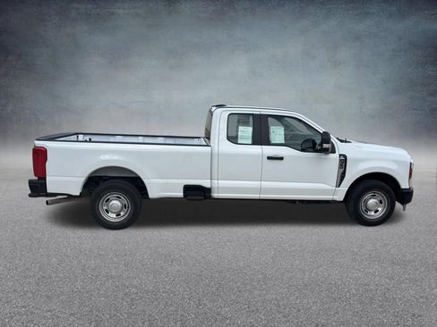 Used 2024 Ford F350 XL RWD image 7