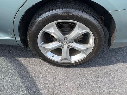 Used 2012 Toyota Venza Limited FWD image 37