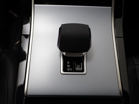 Certified 2025 Land Rover Range Rover Velar S image 12