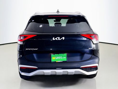 Used 2023 Kia Sportage EX AWD/4WD image 8
