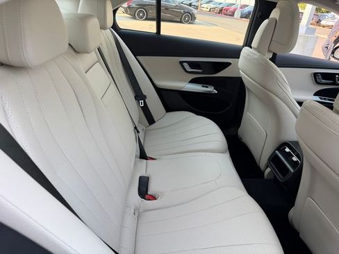 New 2026 Mercedes-Benz E 350 4MATIC Sedan image 25