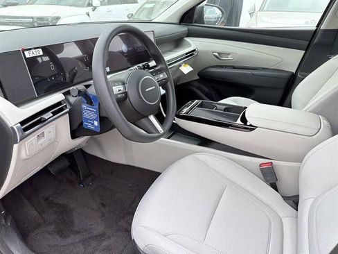 New 2026 Hyundai Tucson Blue SE AWD/4WD image 12