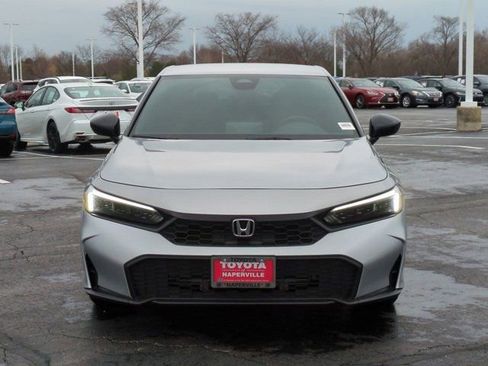 Used 2025 Honda Civic Sport image 4