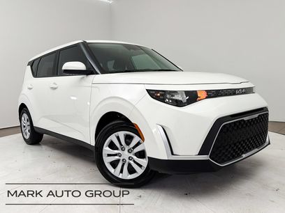 Certified 2025 Kia Soul LX