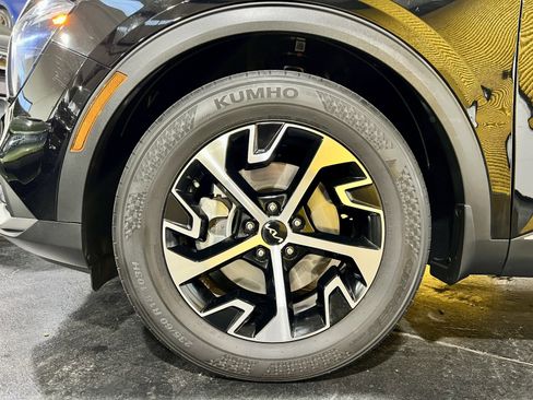 Used 2023 Kia Sportage EX image 26