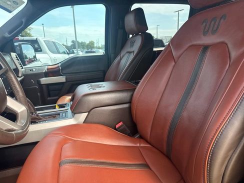 Used 2019 Ford F150 King Ranch w/ Equipment Group 601A Luxury AWD/4WD image 10