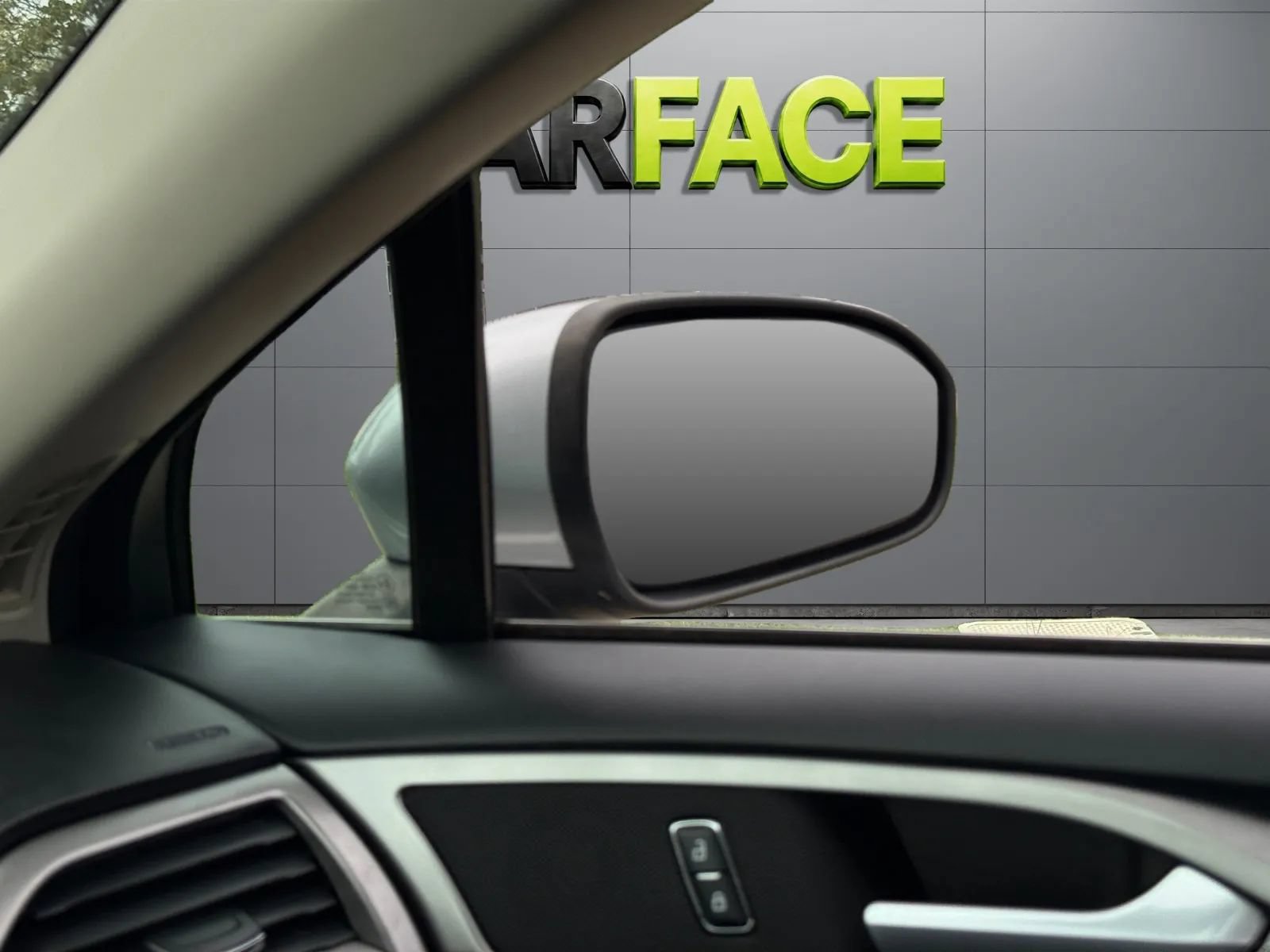 Used 2020 Ford Fusion SE FWD image 42