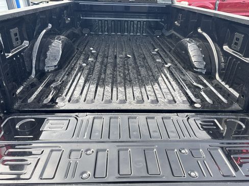 Used 2024 Ford F350 Lariat w/ Camper Package image 5