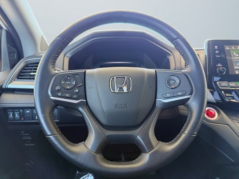 Used 2024 Honda Odyssey EX-L image 10