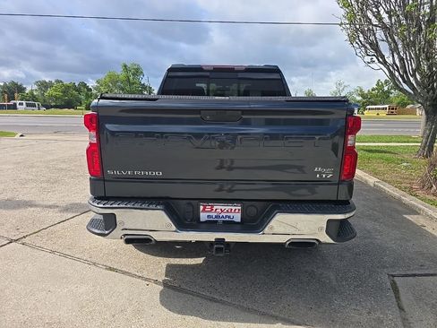 Used 2019 Chevrolet Silverado 1500 LTZ AWD/4WD image 6