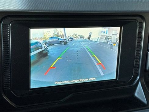 Used 2021 Ford Bronco Black Diamond w/ Sasquatch Package image 20