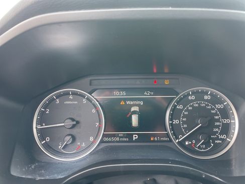 Used 2024 Mitsubishi Outlander SE image 27