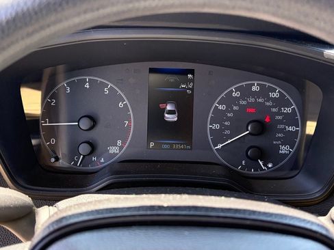 Used 2025 Toyota Corolla LE FWD image 11