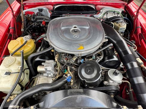 Used 1987 Mercedes-Benz 560 SL image 39