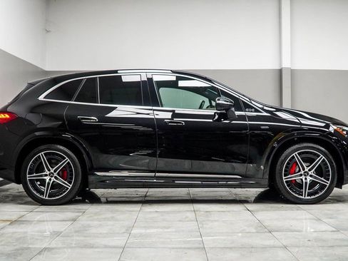 Used 2024 Mercedes-Benz EQE AMG 4MATIC SUV w/ AMG Dynamic Plus Package image 7