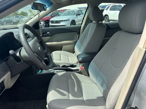 Used 2012 Ford Fusion SE FWD image 18