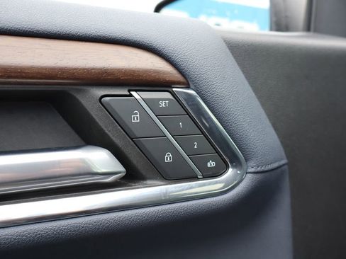 Used 2023 Chevrolet Silverado 1500 High Country w/ High Country Premium Package image 13