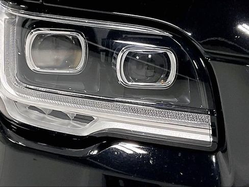 Used 2024 Lincoln Navigator Black Label AWD/4WD image 37