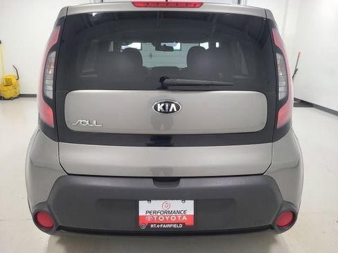 Used 2015 Kia Soul FWD image 28