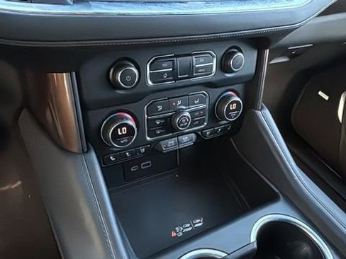 Used 2023 Chevrolet Tahoe High Country image 31