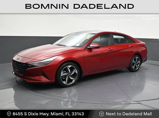 Used 2023 Hyundai Elantra SEL w/ Convenience Package FWD video 1