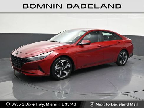 Used 2023 Hyundai Elantra SEL w/ Convenience Package FWD image 1