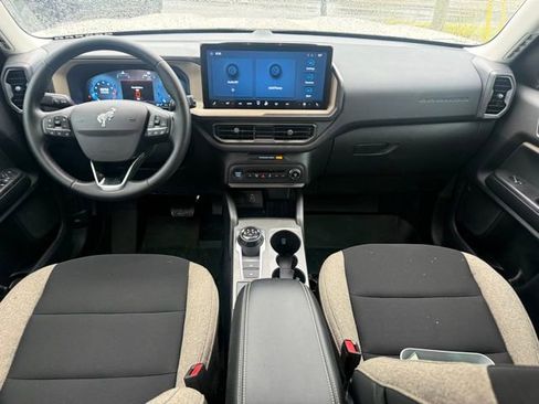 Used 2025 Ford Bronco Sport Big Bend w/ Convenience Package AWD/4WD image 14