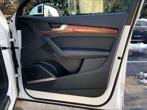 Used 2023 Audi Q5 2.0T Premium Plus w/ Premium Plus Package image 22