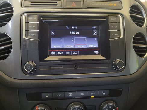 Used 2016 Volkswagen Tiguan S FWD image 25