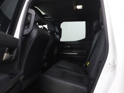 Used 2024 Toyota Tacoma TRD Off-Road w/ TRD Off Road Premium Package AWD/4WD image 19