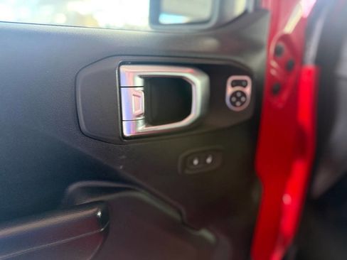 Used 2020 Jeep Wrangler Unlimited Sport S image 27