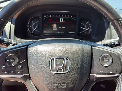 Used 2023 Honda Passport TrailSport image 14