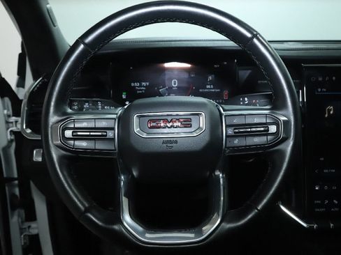 Used 2024 GMC Acadia Elevation FWD image 21