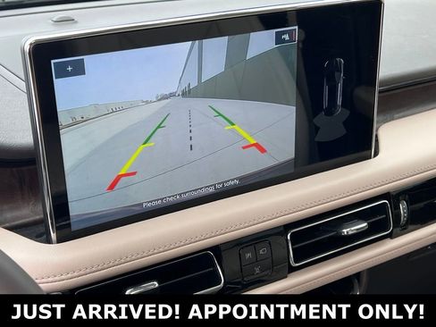 Used 2022 Lincoln Nautilus Reserve image 29