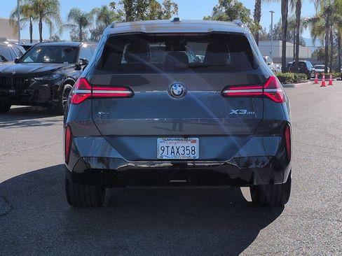 Used 2025 BMW X3 xDrive30i w/ Premium Package image 9