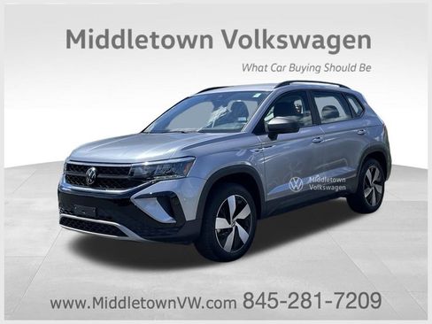 Certified 2024 Volkswagen Taos S AWD/4WD image 1