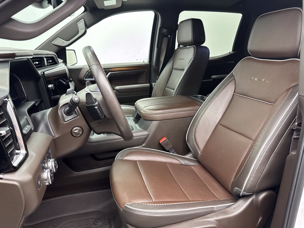 Used 2024 GMC Sierra 1500 Denali AWD/4WD image 19