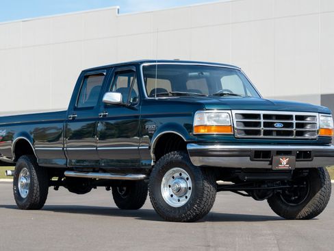 Used 1997 Ford F350 XLT image 1