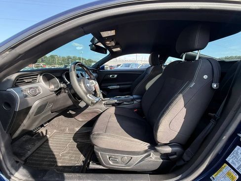 Used 2019 Ford Mustang GT RWD image 9