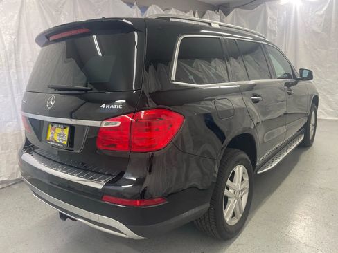 Used 2015 Mercedes-Benz GL 450 4MATIC image 11