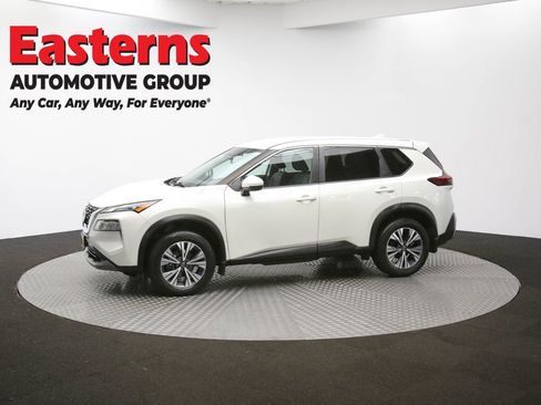 Used 2022 Nissan Rogue SV image 56