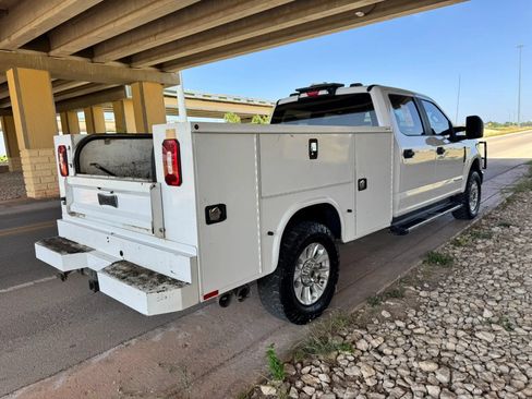 Used 2021 Ford F250 XL w/ STX Appearance Package AWD/4WD image 3