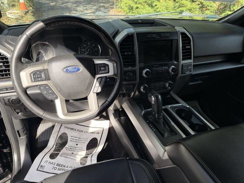Used 2018 Ford F150 Lariat image 21