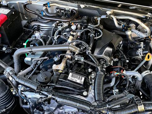 Used 2026 Toyota Tacoma SR5 image 31