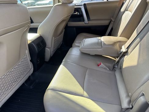 Used 2016 Toyota 4Runner Limited AWD/4WD image 28