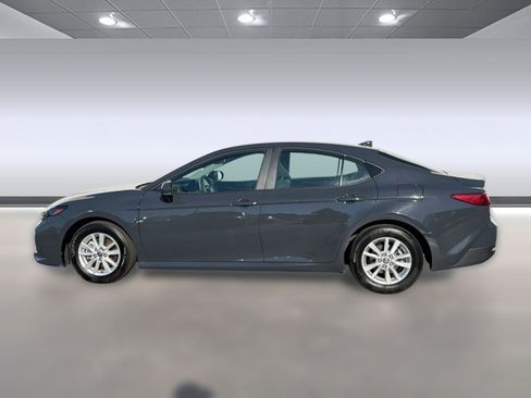 Used 2025 Toyota Camry LE FWD image 2