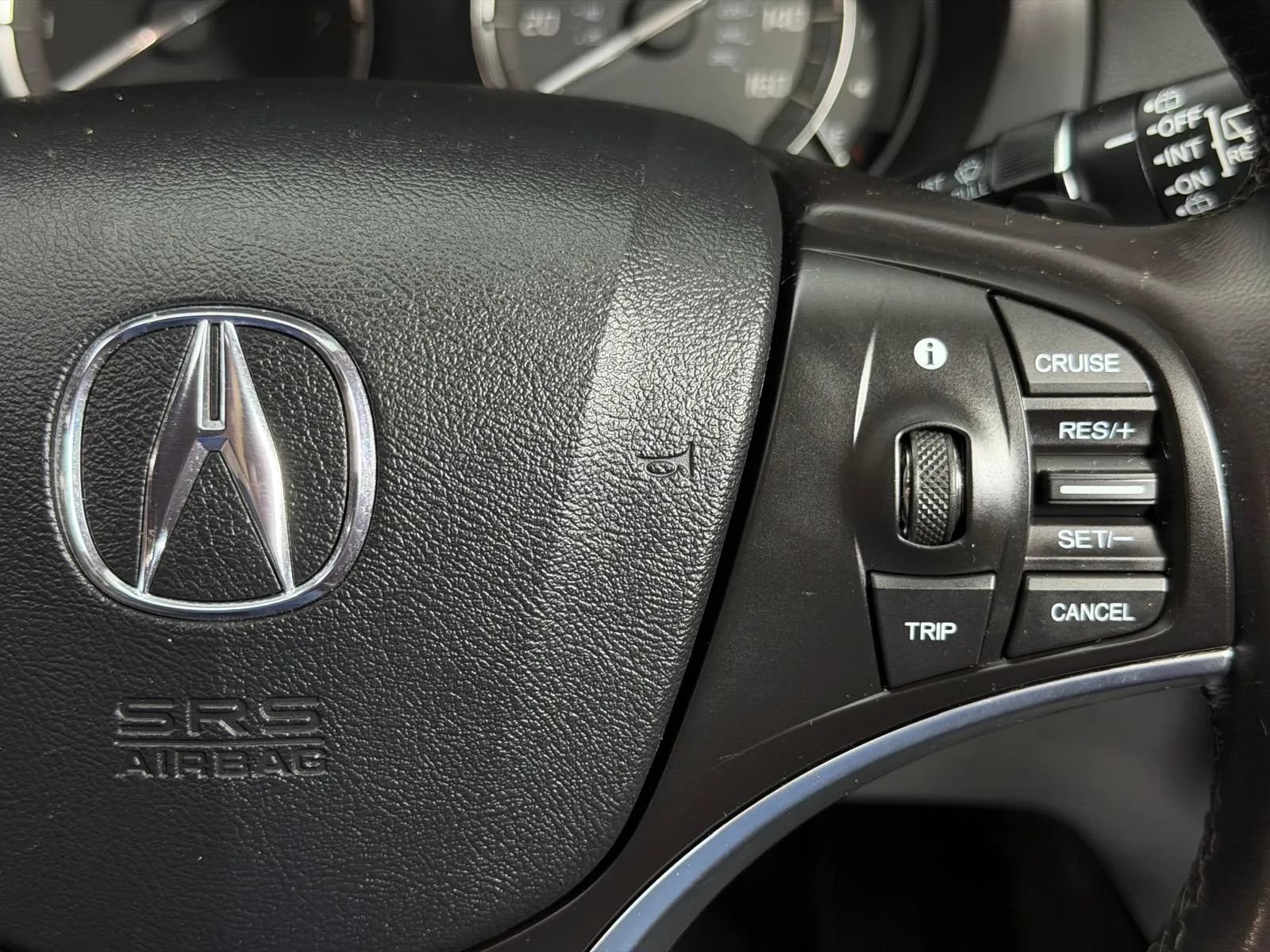 Used 2014 Acura MDX w/ Tech & Entertainment Pkg AWD/4WD image 38