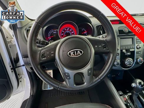 Used 2011 Kia Forte SX w/ Leather Pkg FWD image 11