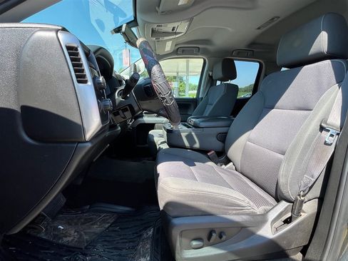 Used 2017 Chevrolet Silverado 1500 LT w/ All Star Edition AWD/4WD image 4