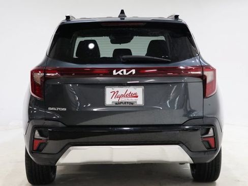 Used 2025 Kia Seltos S FWD image 7